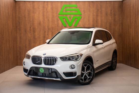 BMW X1 2.0 16V TURBO ACTIVEFLEX SDRIVE20I X-LINE 4P AUTOMÁTICO